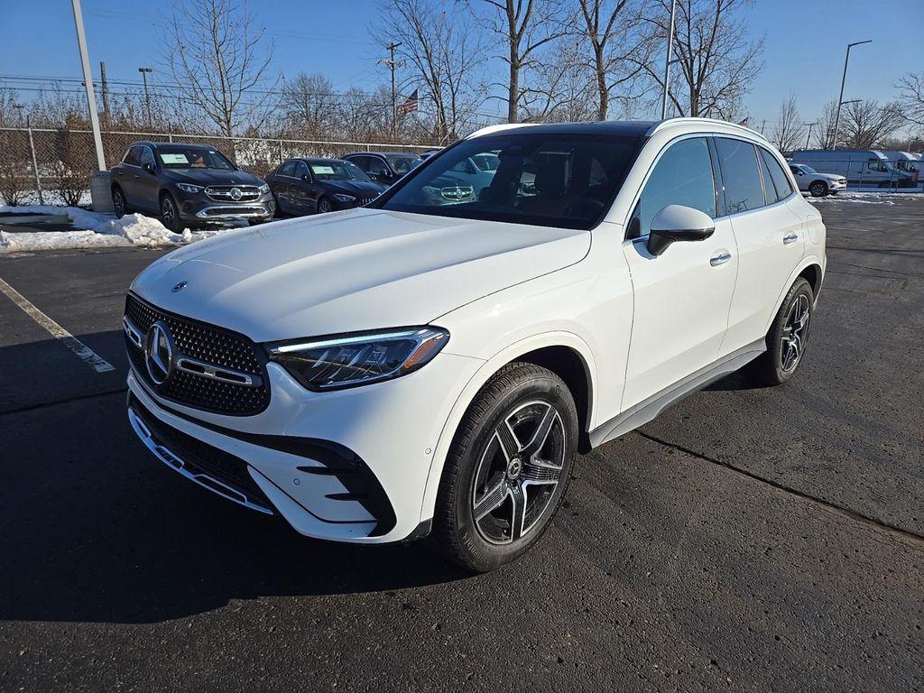 used 2025 Mercedes-Benz GLC 350e car, priced at $54,900