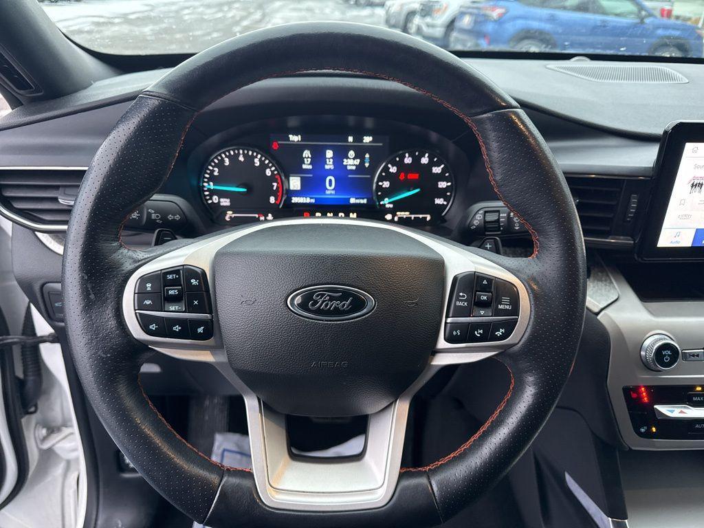 used 2022 Ford Explorer car, priced at $33,685