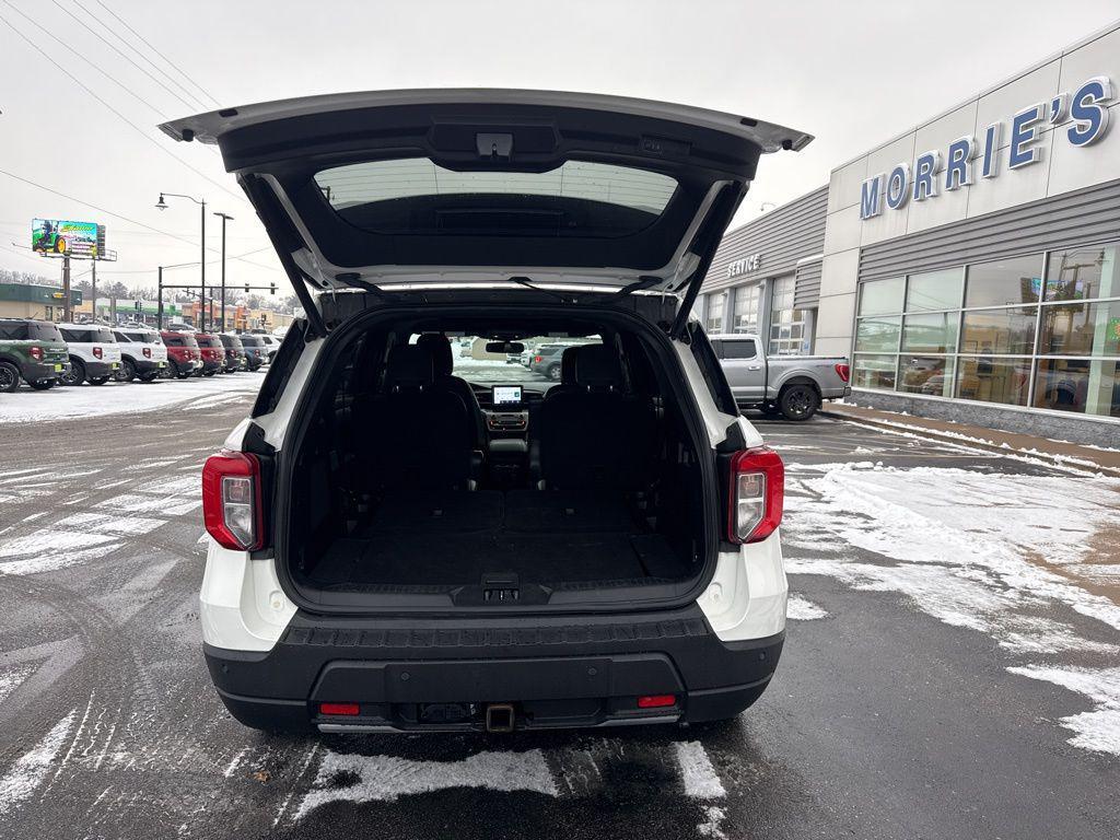 used 2022 Ford Explorer car, priced at $33,685