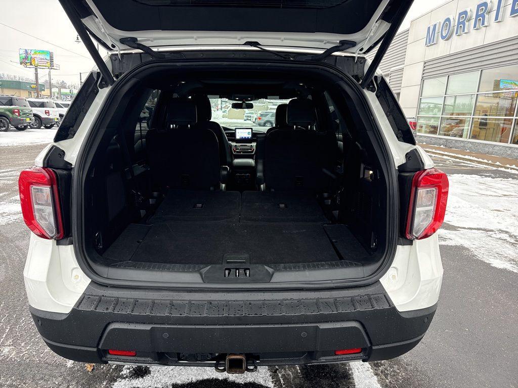 used 2022 Ford Explorer car, priced at $33,685