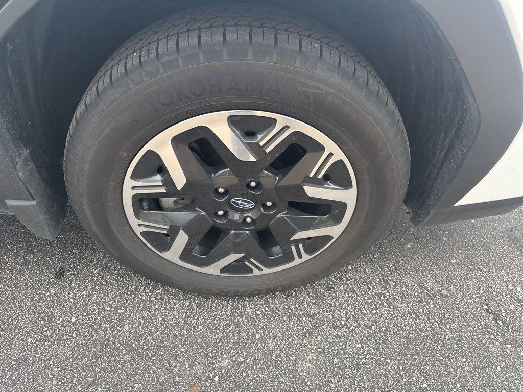 used 2025 Subaru Forester car, priced at $30,986