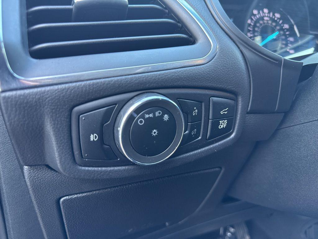 used 2024 Ford Edge car, priced at $24,788