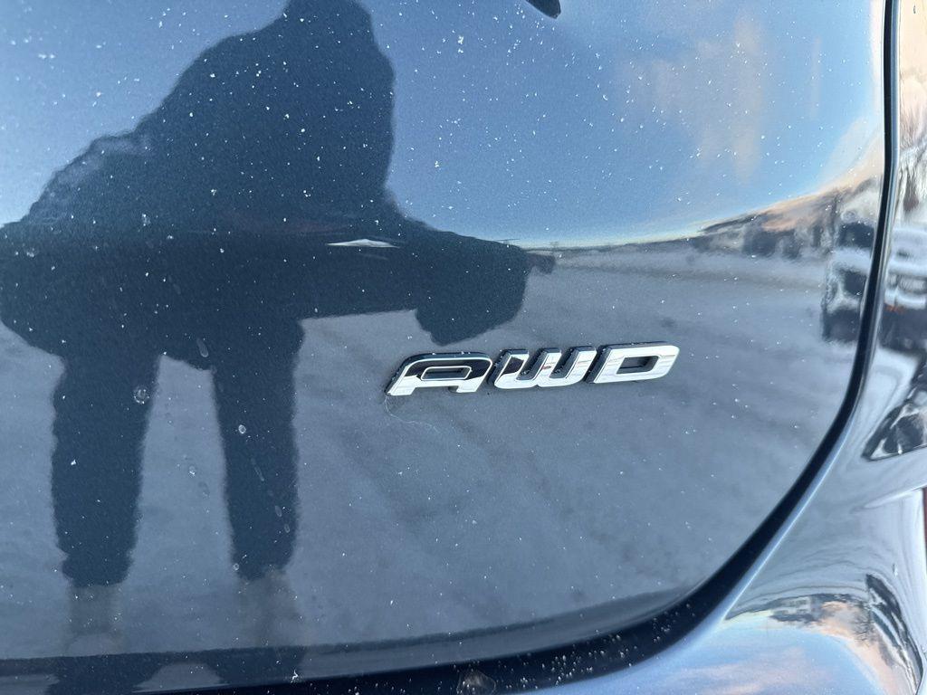 used 2024 Ford Edge car, priced at $26,533