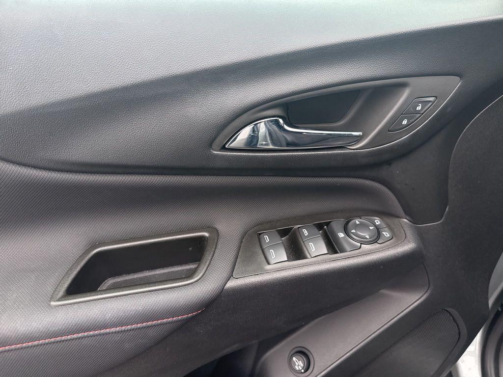 used 2023 Chevrolet Equinox car, priced at $23,864