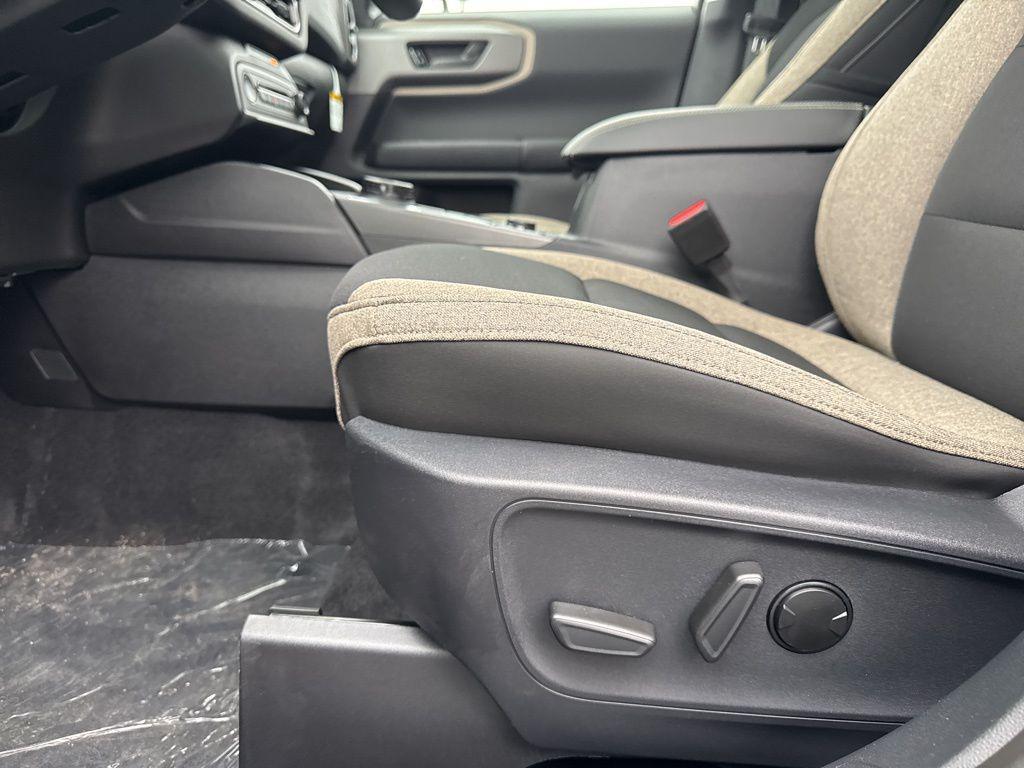 new 2025 Ford Bronco Sport car, priced at $33,690