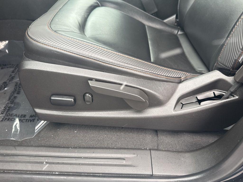 used 2022 GMC Canyon car, priced at $32,237