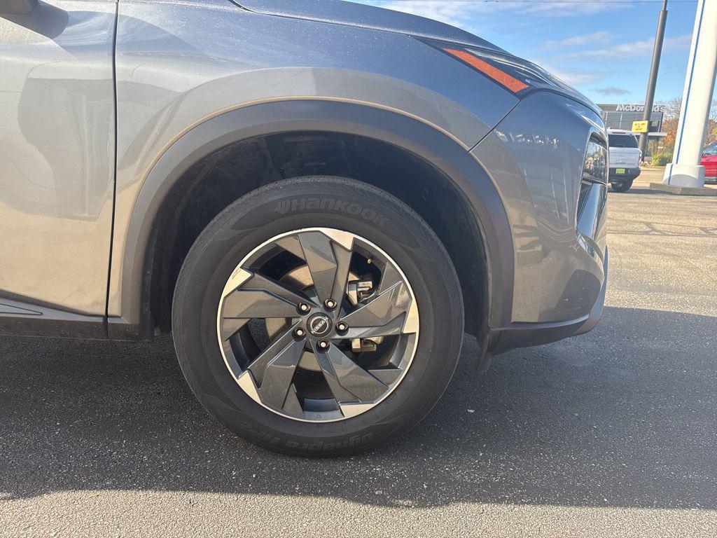used 2024 Nissan Rogue car, priced at $21,285