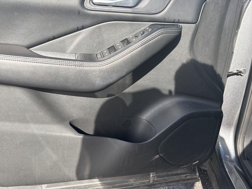 used 2024 Nissan Rogue car, priced at $21,285