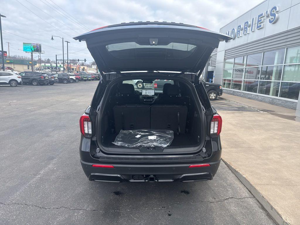 new 2026 Ford Explorer car, priced at $47,555