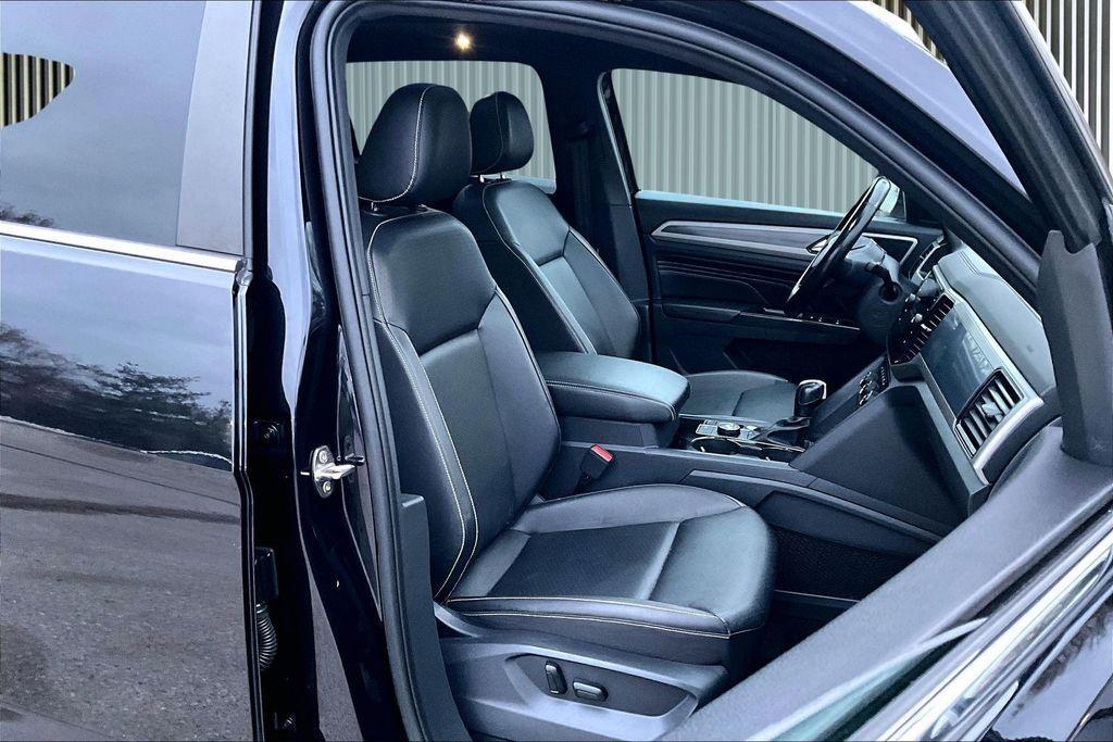 used 2020 Volkswagen Atlas Cross Sport car, priced at $20,787