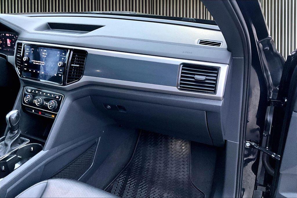 used 2020 Volkswagen Atlas Cross Sport car, priced at $20,787