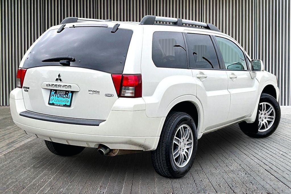 used 2008 Mitsubishi Endeavor car, priced at $7,789