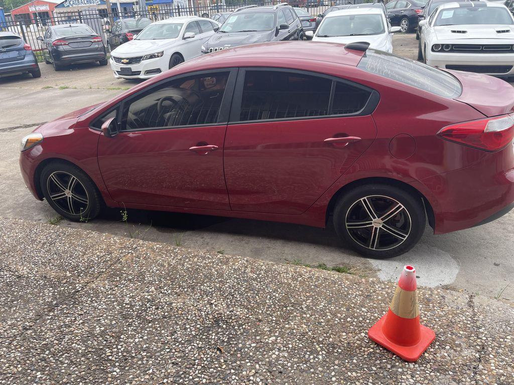Red 2016 Kia Forte LX