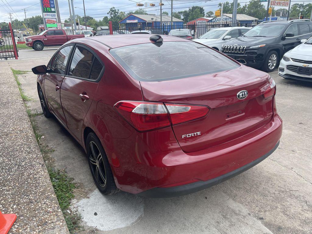 Red 2016 Kia Forte LX
