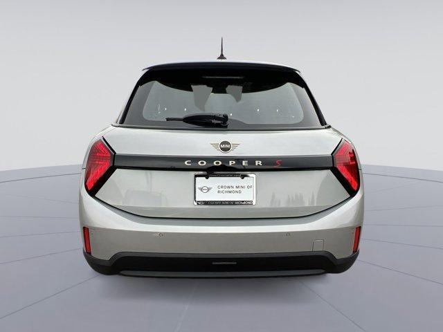 new 2026 MINI Hardtop car, priced at $40,940