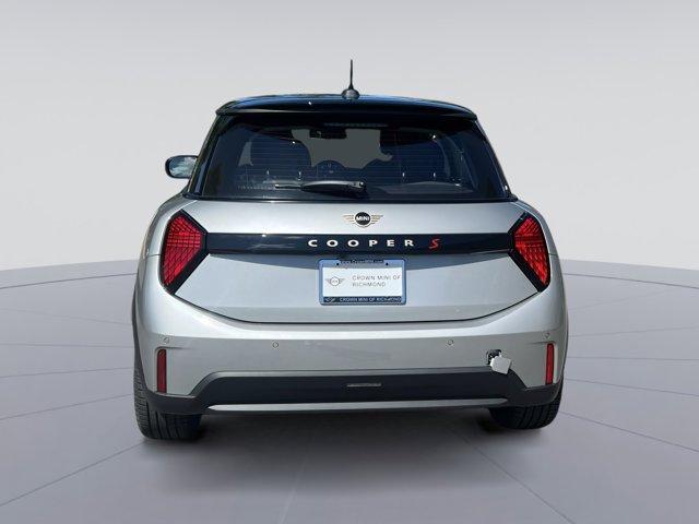 new 2025 MINI Hardtop car, priced at $36,675