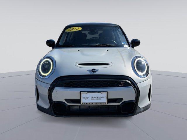 used 2022 MINI Hardtop car, priced at $22,999