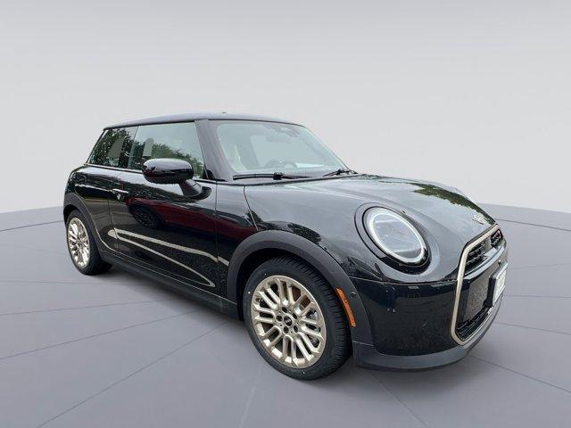 new 2025 MINI Hardtop car, priced at $38,605