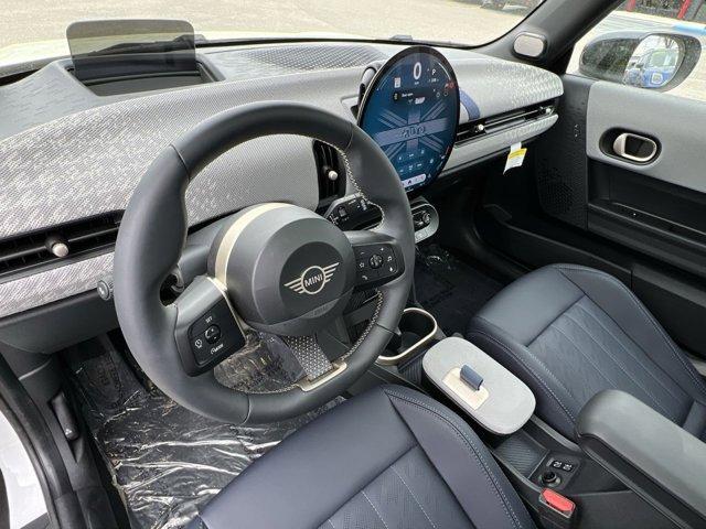 new 2025 MINI Hardtop car, priced at $35,595