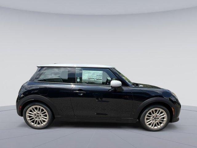 new 2025 MINI Hardtop car, priced at $38,975