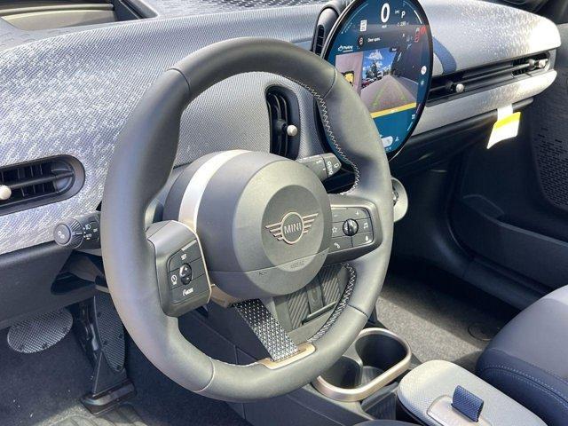 used 2025 MINI Hardtop car