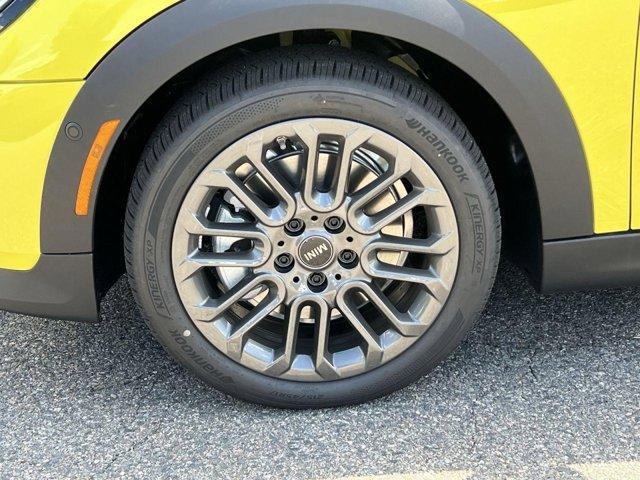 used 2025 MINI Hardtop car