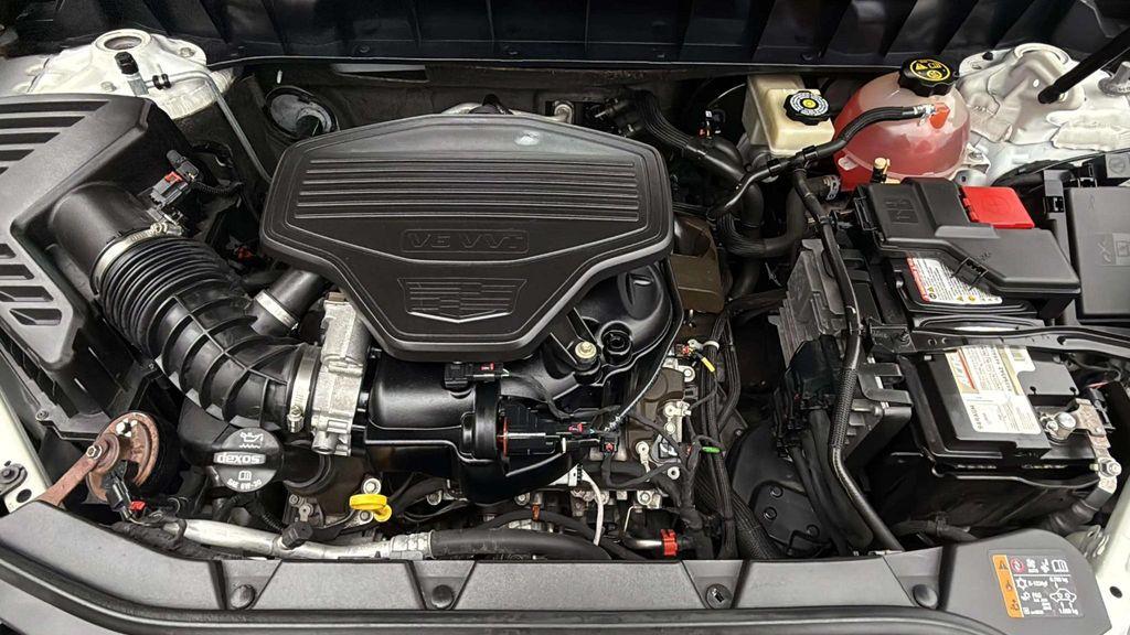 used 2018 Cadillac XT5 car, priced at $19,598