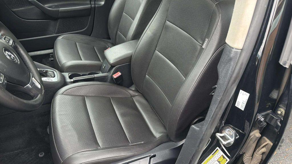 used 2014 Volkswagen Jetta SportWagen car, priced at $4,888