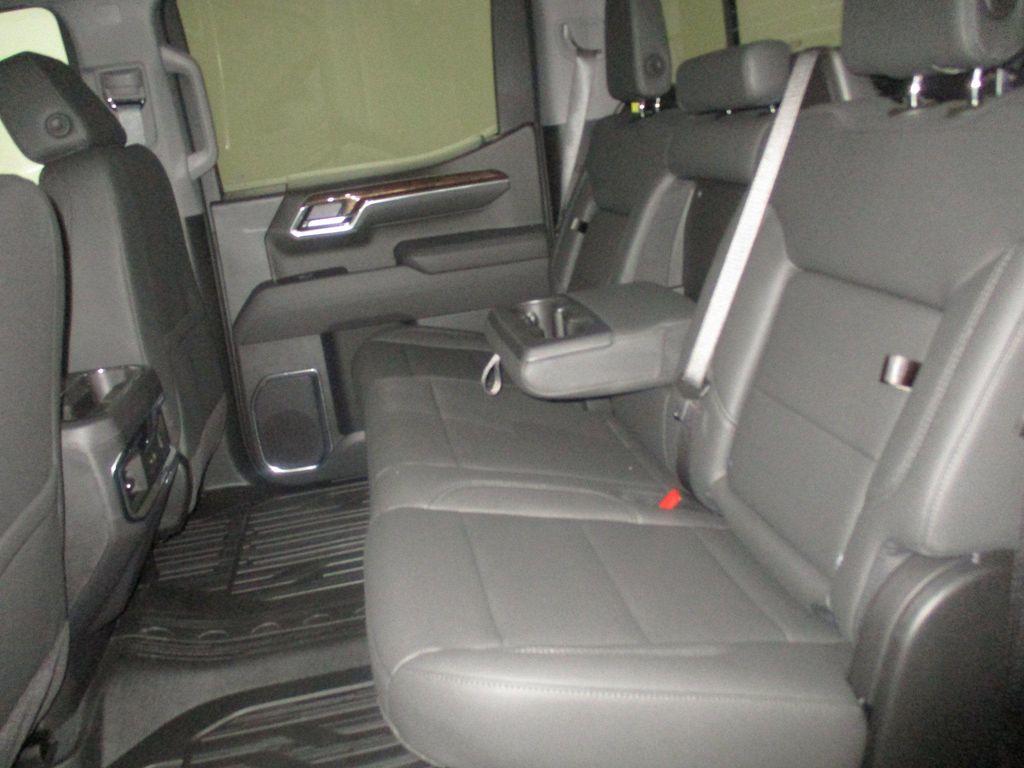 new 2026 GMC Sierra 1500 car, priced at $58,177