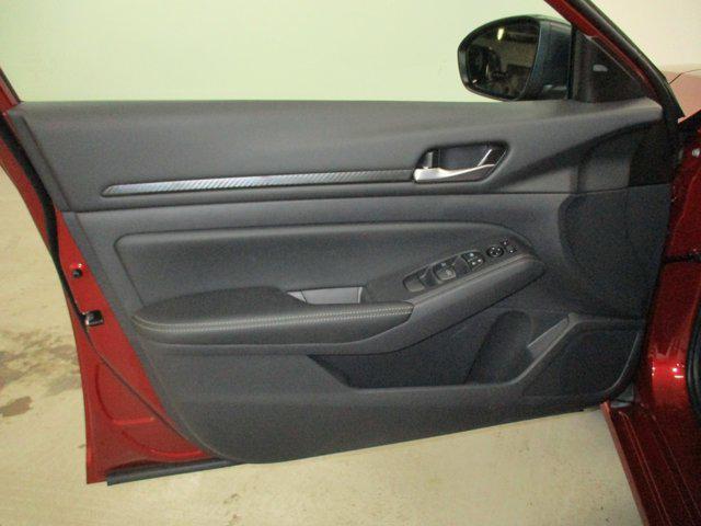 new 2025 Nissan Altima car, priced at $28,260