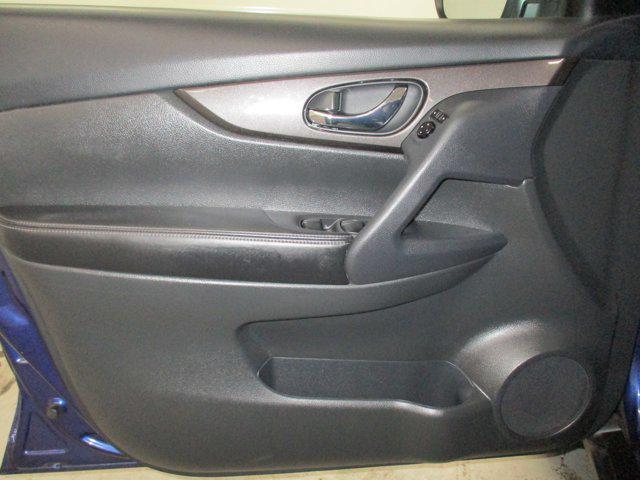 used 2019 Nissan Rogue car, priced at $17,495