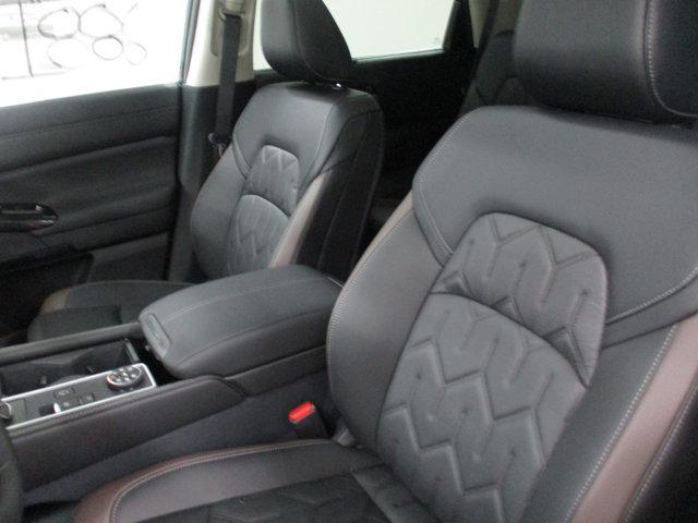 new 2026 Nissan Pathfinder car, priced at $48,377