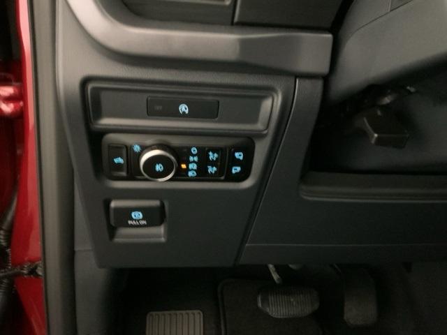 new 2025 Ford F-150 car, priced at $55,152