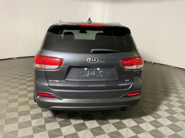 used 2018 Kia Sorento car, priced at $12,895
