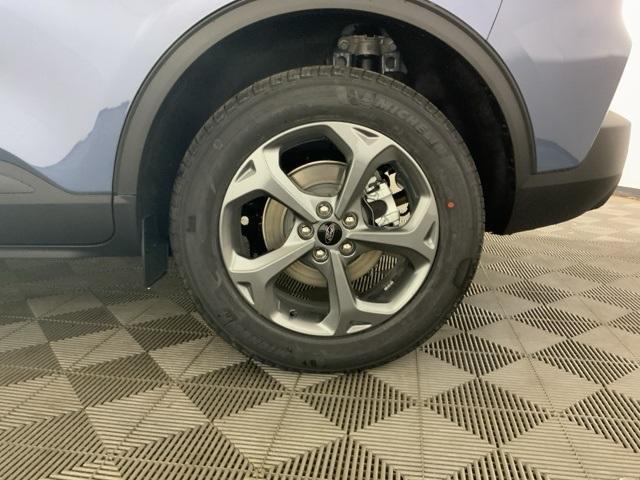 new 2026 Ford Escape car, priced at $39,151