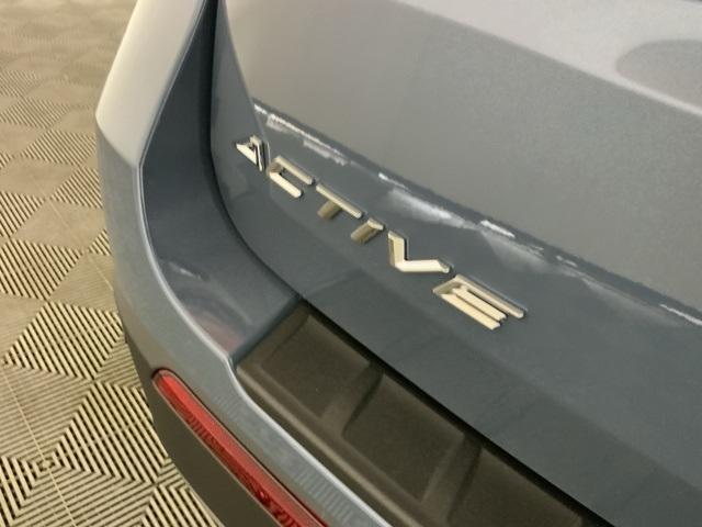 new 2025 Ford Explorer car, priced at $41,217