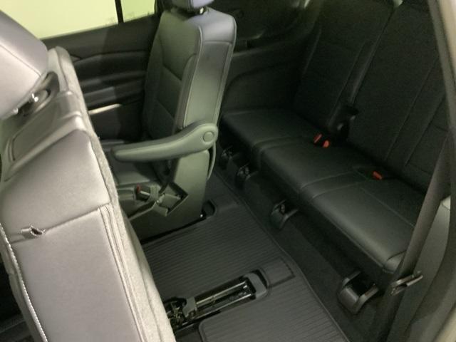 new 2026 Chevrolet Traverse car, priced at $45,705