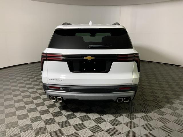 new 2026 Chevrolet Traverse car, priced at $42,620