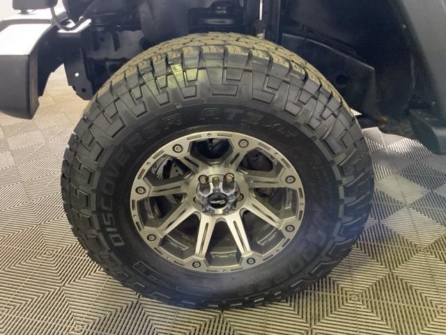 used 2014 Jeep Wrangler Unlimited car, priced at $12,882