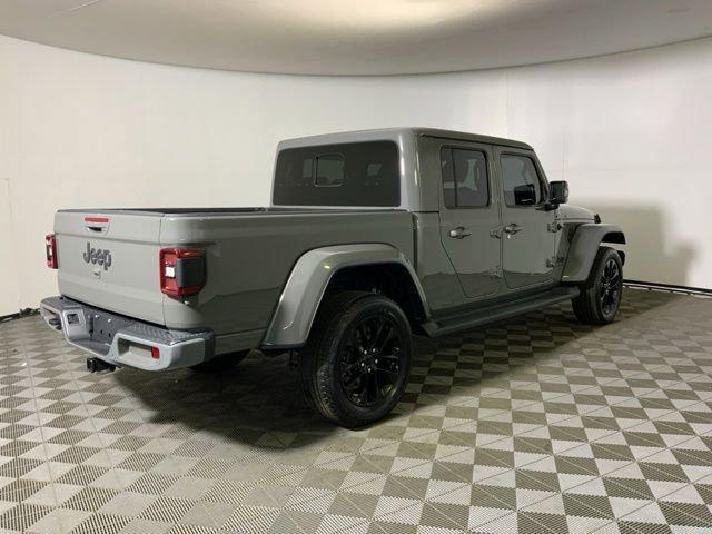 used 2023 Jeep Gladiator car, priced at $32,272