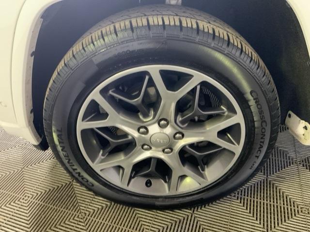 used 2019 Jeep Grand Cherokee car, priced at $16,943