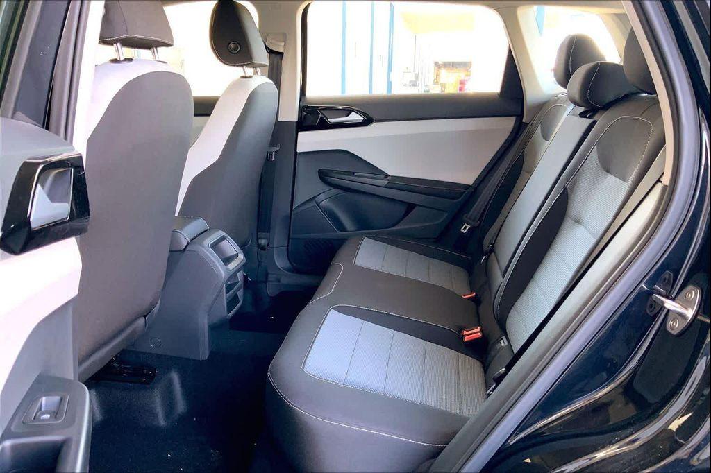 new 2026 Volkswagen Taos car, priced at $28,077