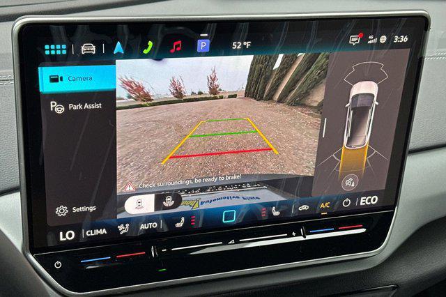 new 2025 Volkswagen ID.4 car, priced at $43,495