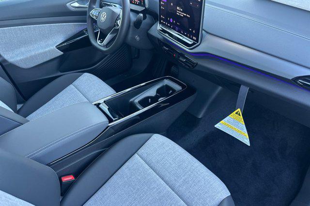 new 2025 Volkswagen ID.4 car, priced at $43,495