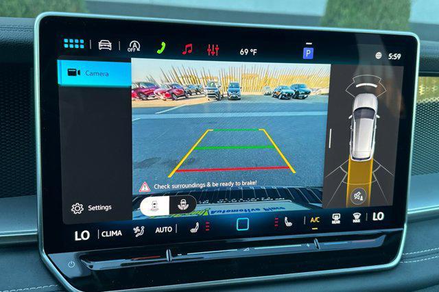 new 2026 Volkswagen Tiguan car, priced at $35,660