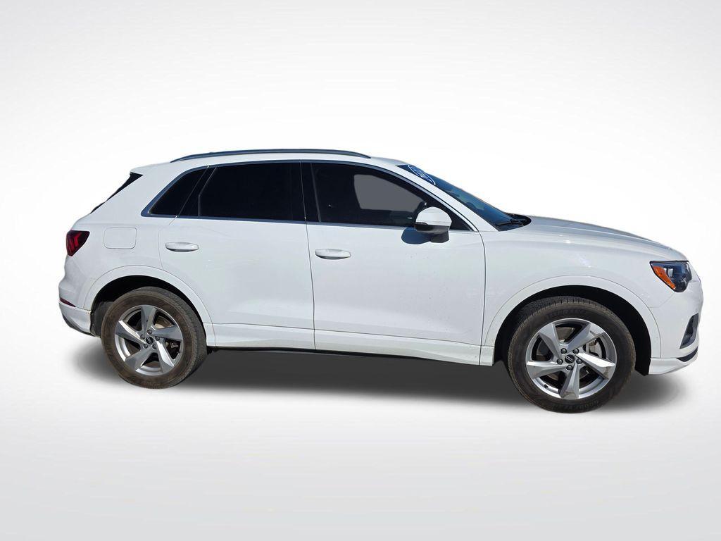 used 2022 Audi Q3 car, priced at $22,999