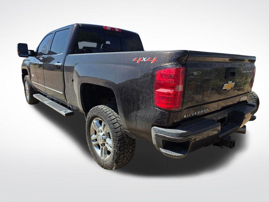 used 2018 Chevrolet Silverado 2500 car, priced at $46,398
