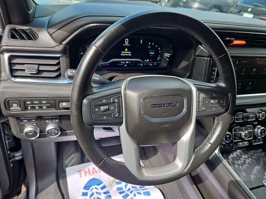 used 2023 GMC Yukon car, priced at $54,698
