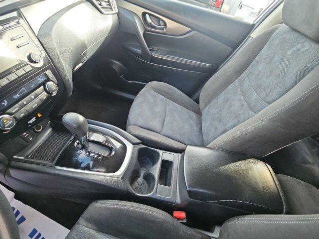 used 2015 Nissan Rogue car, priced at $10,899