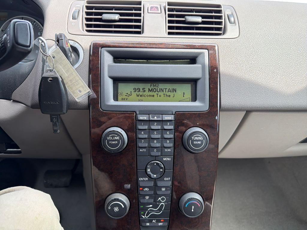 used 2007 Volvo S40 car, priced at $5,793